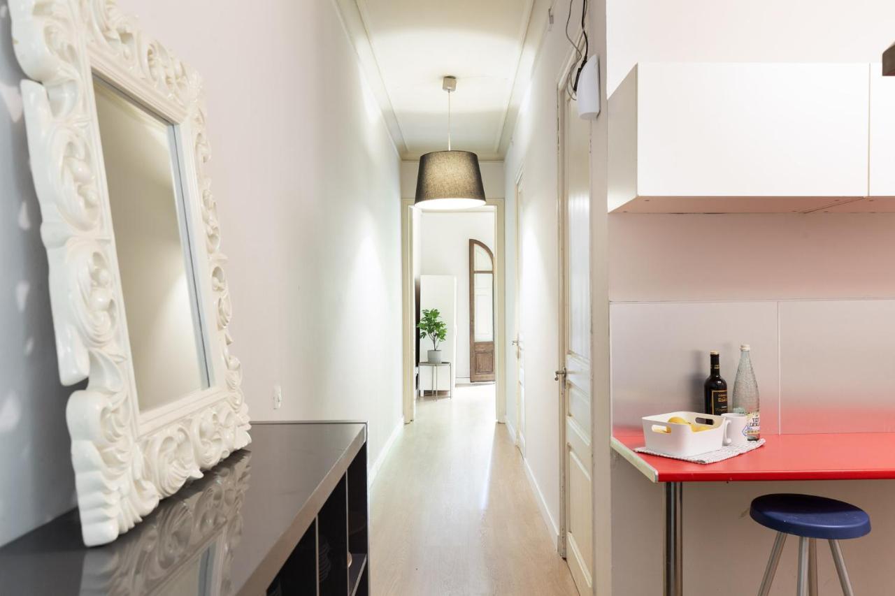Sagrada Familia III By Enjoy Apartments Barcellona Esterno foto