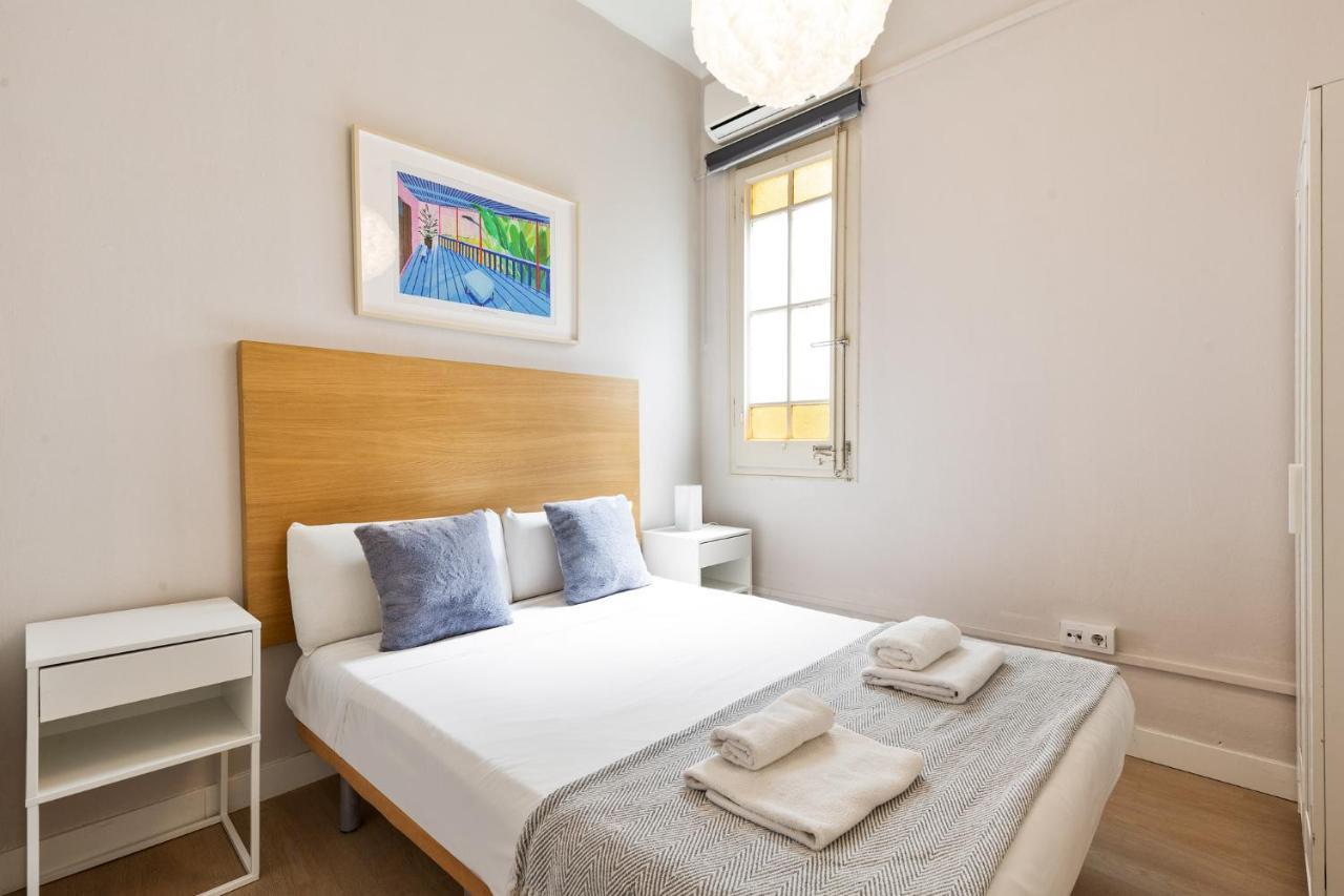 Sagrada Familia III By Enjoy Apartments Barcellona Esterno foto