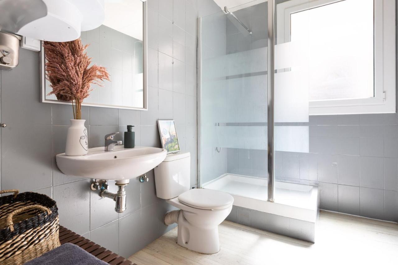 Sagrada Familia III By Enjoy Apartments Barcellona Esterno foto